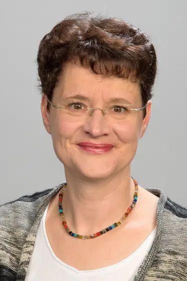Portraitfoto Pfarrerin Dorothea Preisler
