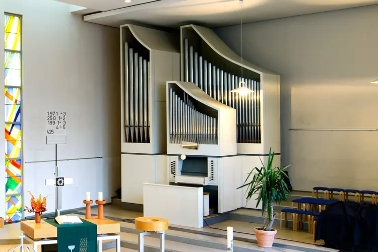 Orgel im Gemeindezentrum der Dietrich-Bonhoeffer-Gemeinde (Foto: Klaus Böse)