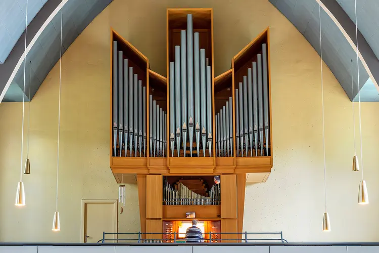 Orgel in der Martin-Luther-Kirche in Berlin-Lichterfelde (Foto: Klaus Böse)