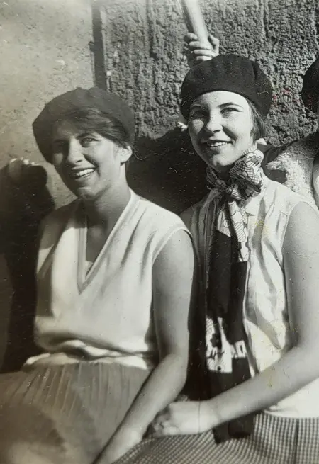 Irmgard und Gerda M. Meyer 1931