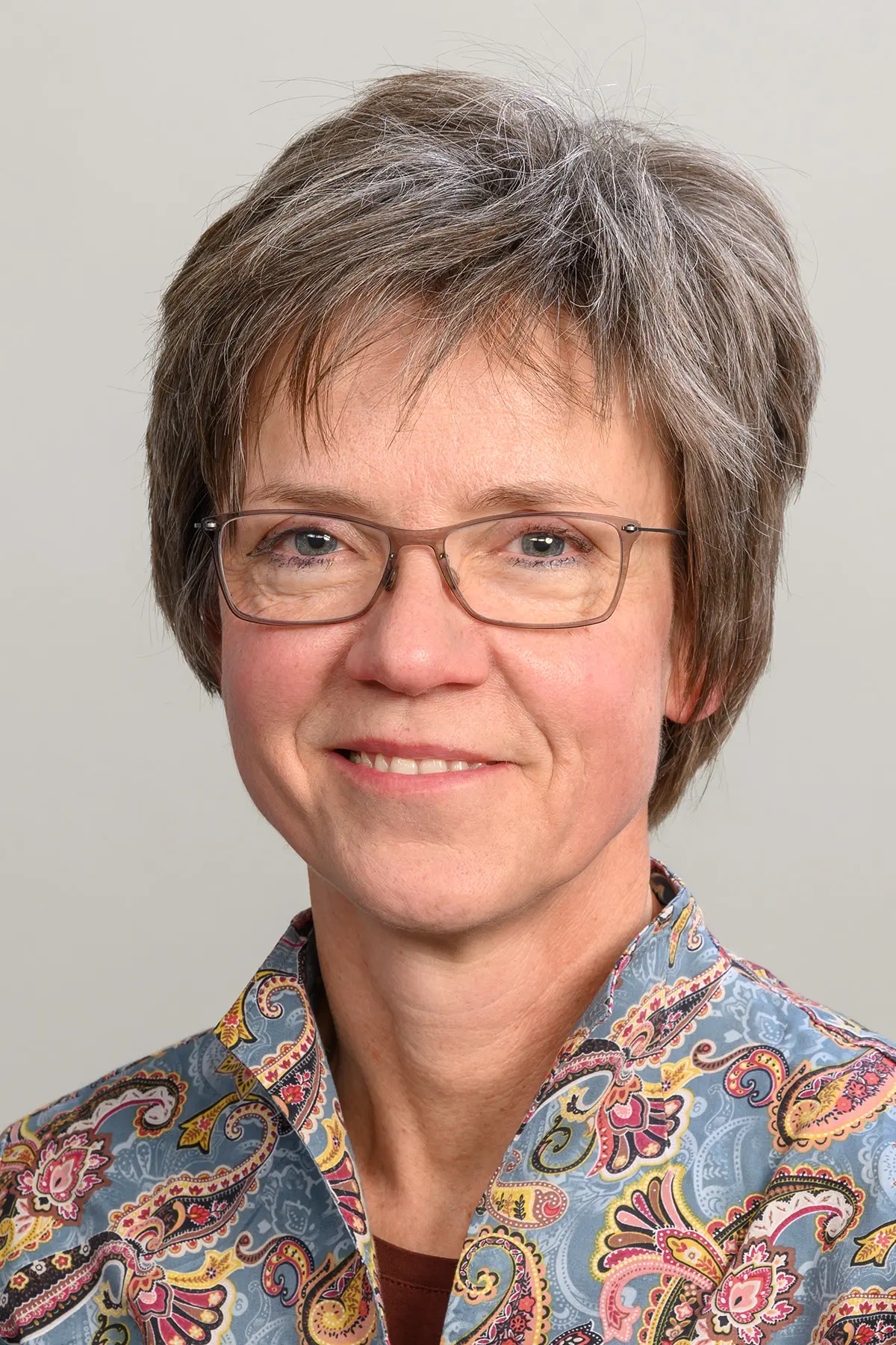 Portraitfoto Sabine Lutz