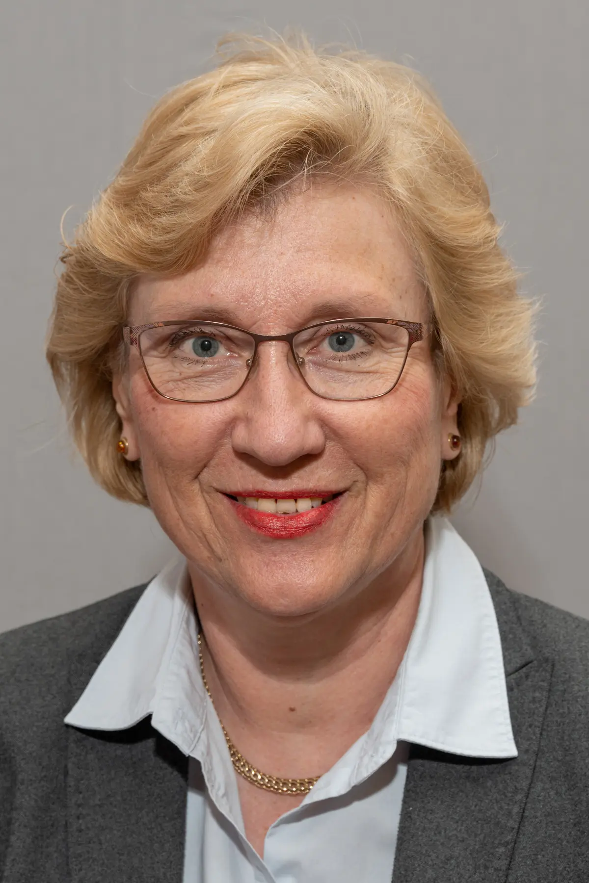 Portraitfoto Sabine Ausserfeld